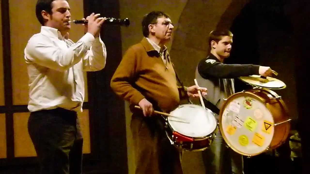 Dulzaina y Bailes Folclóricos Fiestas del Resucitado: Los Alijares