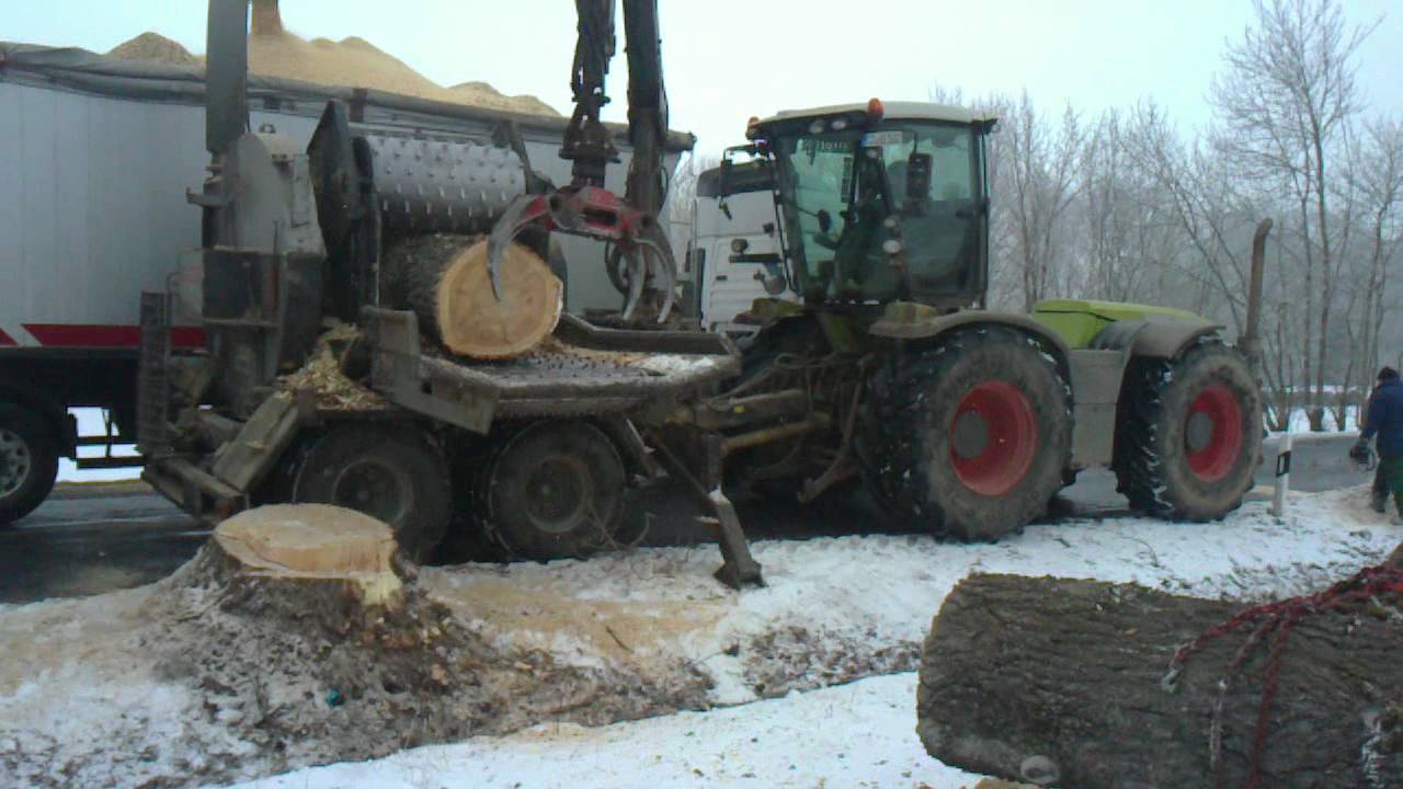 Holz Hacken mit Xerion und Hackprofi