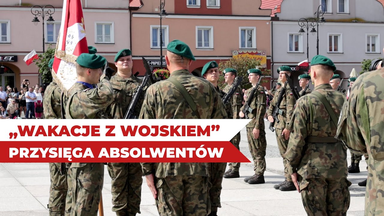 Przysięga absolwentów programu ”Wakacje z wojskiem”