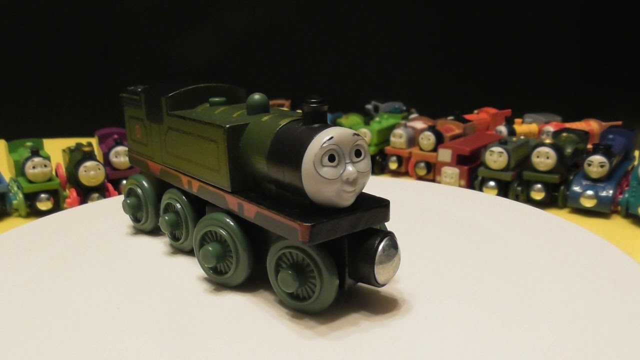 Fisher-Price&reg; Thomas & Friends&trade; Wooden Railway Whiff (000364)