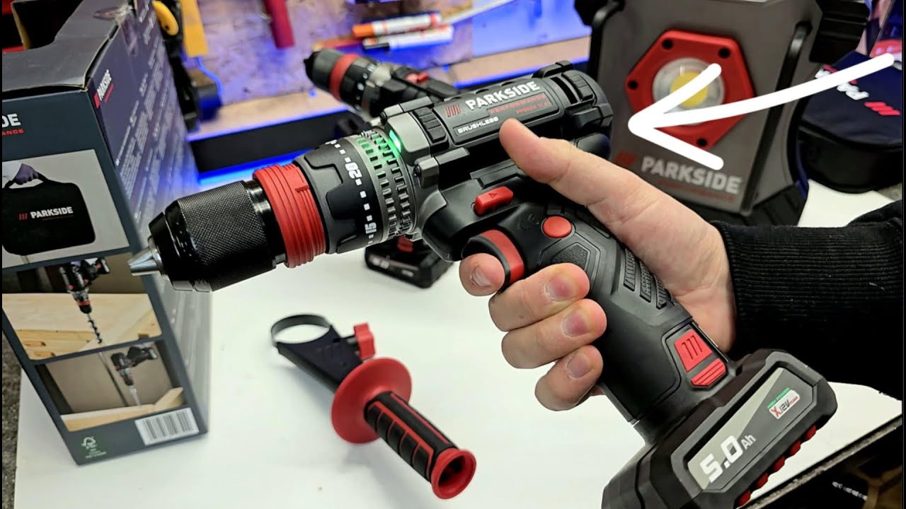 PARKSIDE PERFORMANCE Aż 80 Nm wiertarko-wkrętarka 12 V/ 5 Ah PPBSSA 12 A1 z wbudowanym Ekranem