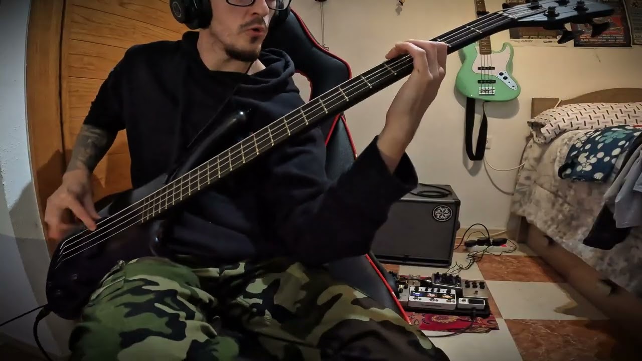 Yoshu Fukushu - 予襲復讐 - Maximum The Hormone (Bass Cover)