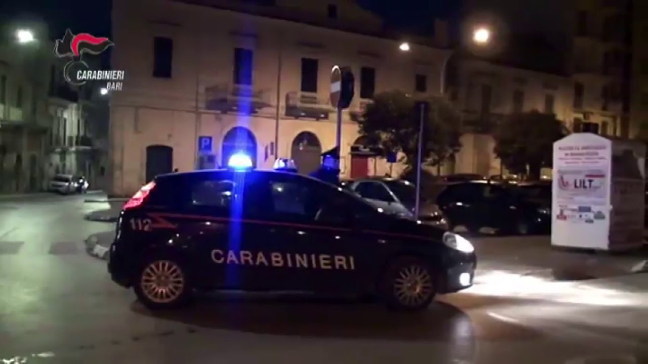 Noicattaro, nascondevano droga in appartamento: 4 arresti