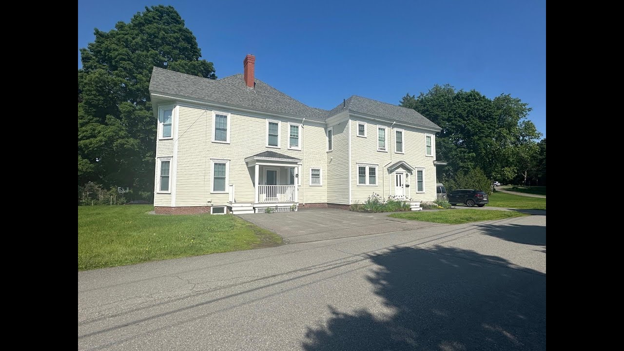 NEW LISTING: 98 Fountain Street Bangor ME 04401