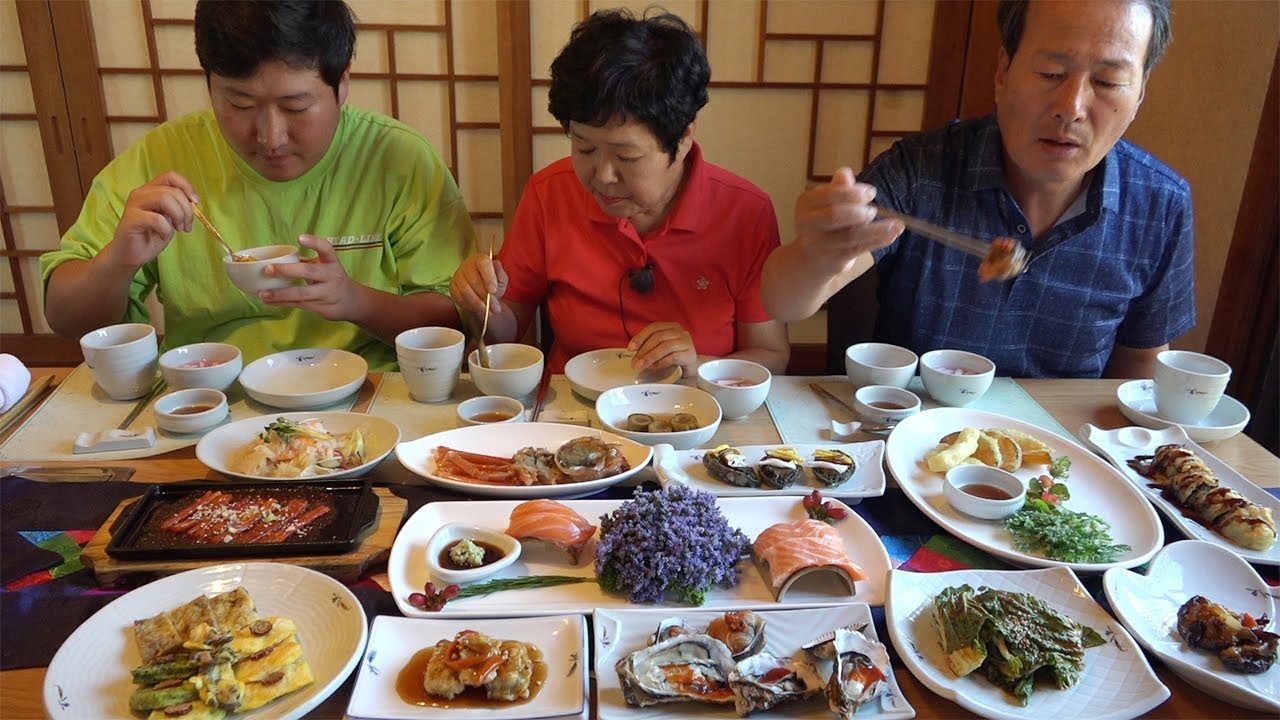 어머니의 환갑 생신!! 한정식 (Mother's 60th birthday) 먹방!! - Mukbang eating show