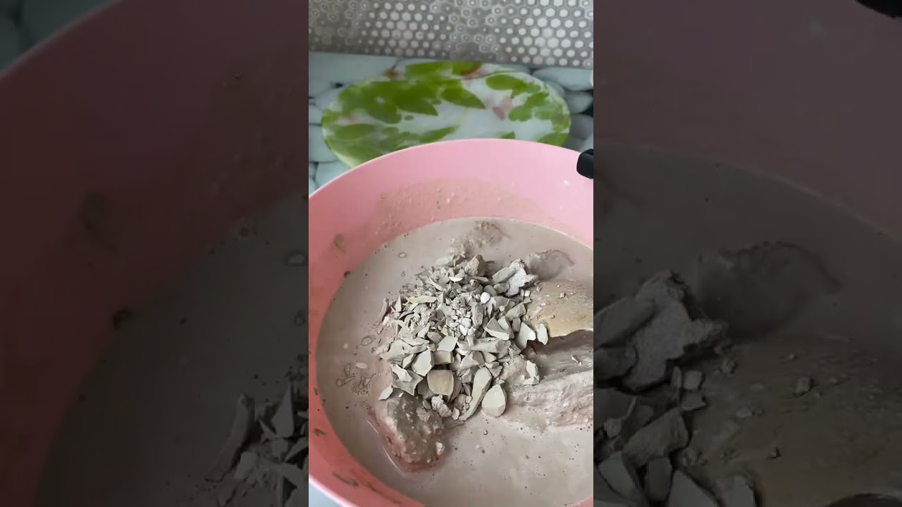 Making the tasty Clay balls 🏈🤤🍪 crunchy chalk paste #mukbang #eatingvideos #asmr