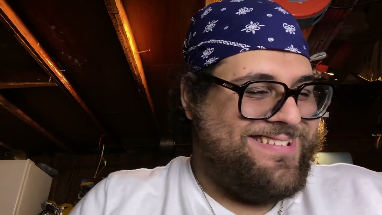 Rolling Paper Review - Juicy Jay&rsquo;s Chocolate Chip Cookie