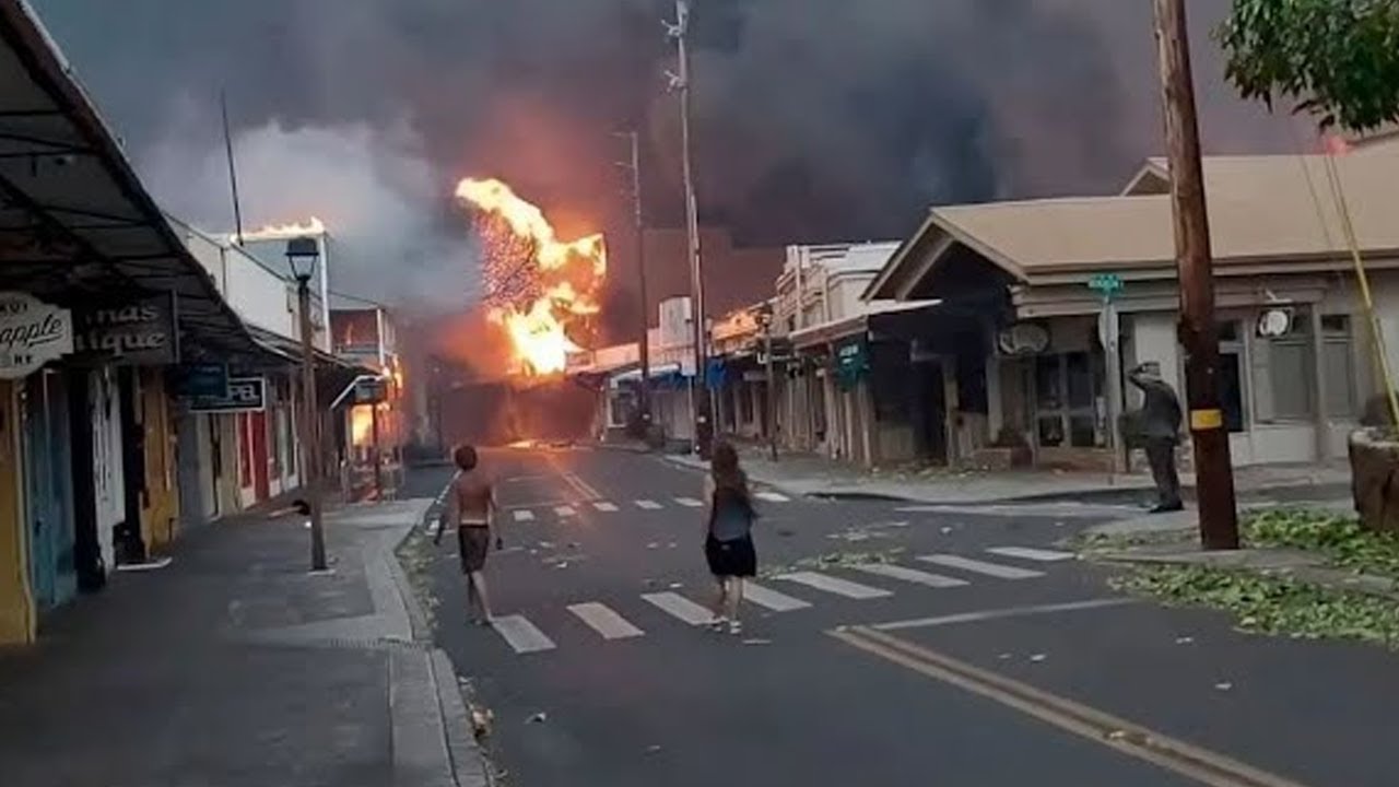 Deadly wildfires on Maui devastate historic town, forces evacuations