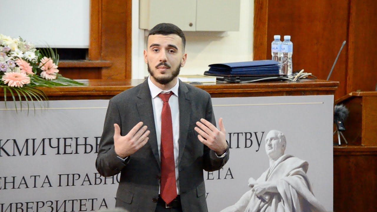 Огњен Ђуричић, III година, импровизација: “Воли мушки”