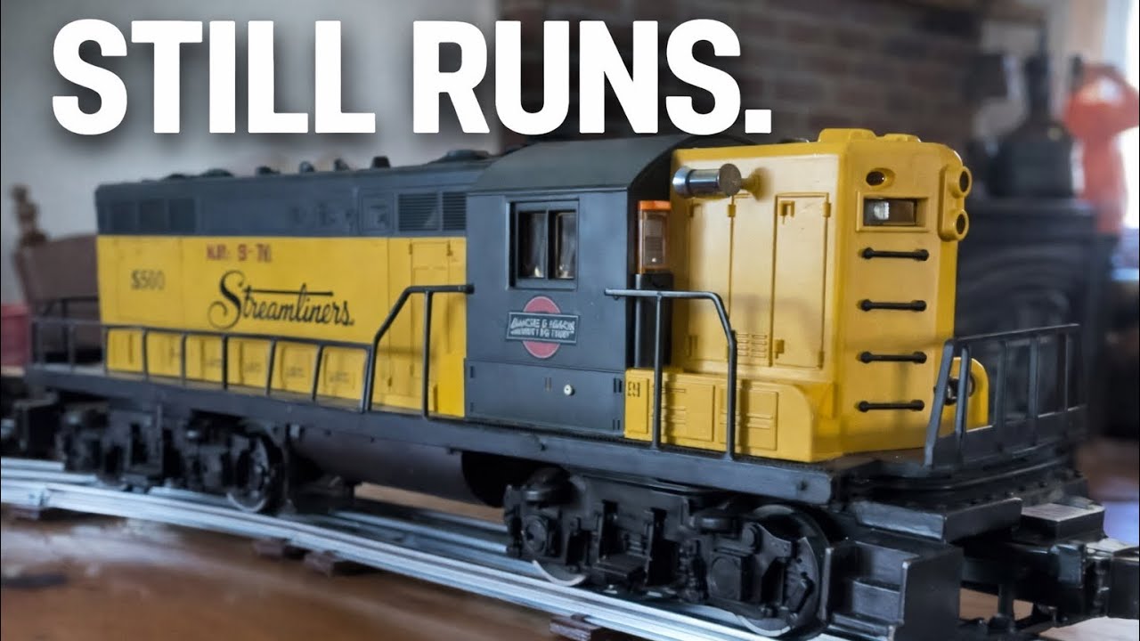 This Vintage Lionel GP-7 Still Runs Like a Tank (Clean & Tune-Up)
