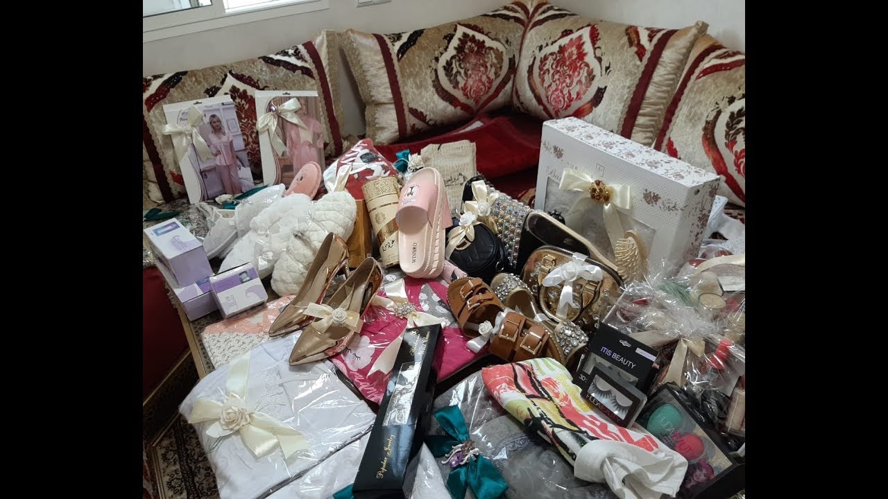 الجزء الاول. هدية زوجي لي 👠👜💍🛍💄 (الدفوووع) لي جاني .الجزء الثاني في صندوق الوصف