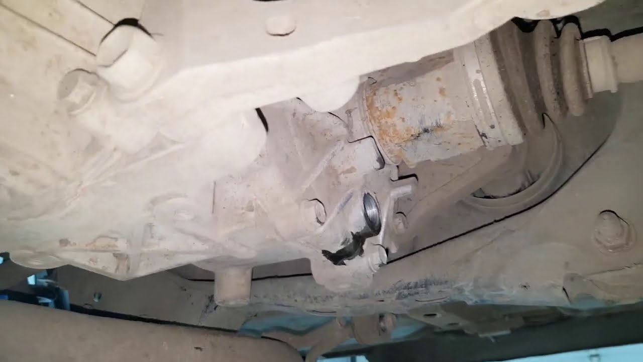 Тойота Rav4 2006- Замена масла в раздатке и заднем редукторе. Какое масло рекомендуется применять.