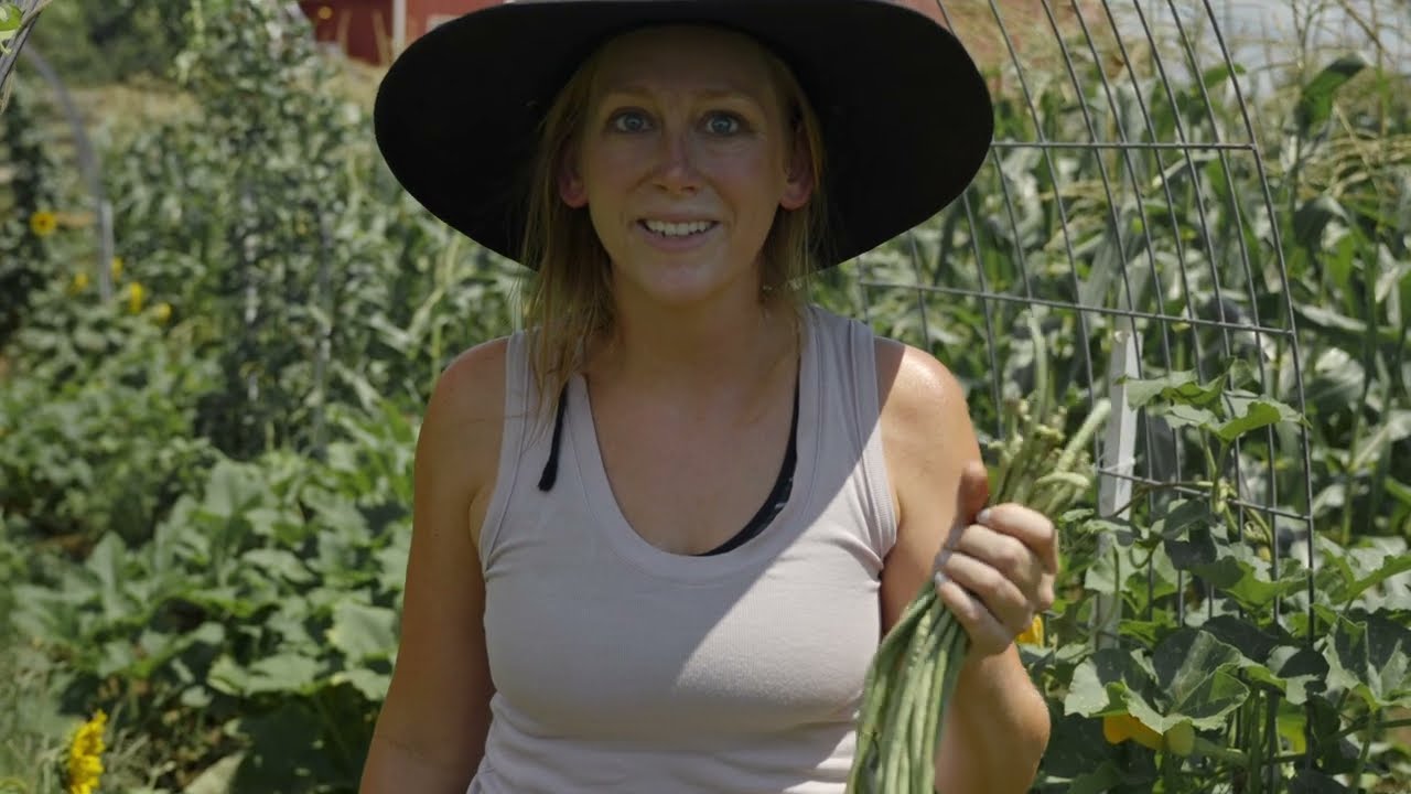 Magen In The Garden | Slow TV | #HardisonMill