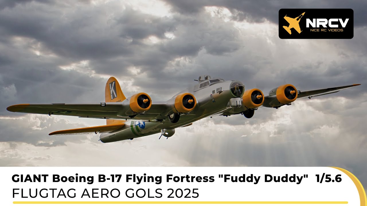 GIANT Boeing B-17 Flying Fortress 
