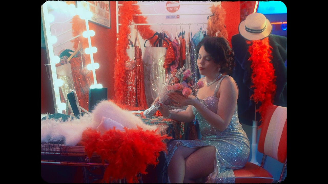 Anna Maria Allegretti - Se tu mi guardi cos&igrave; (video ufficiale)