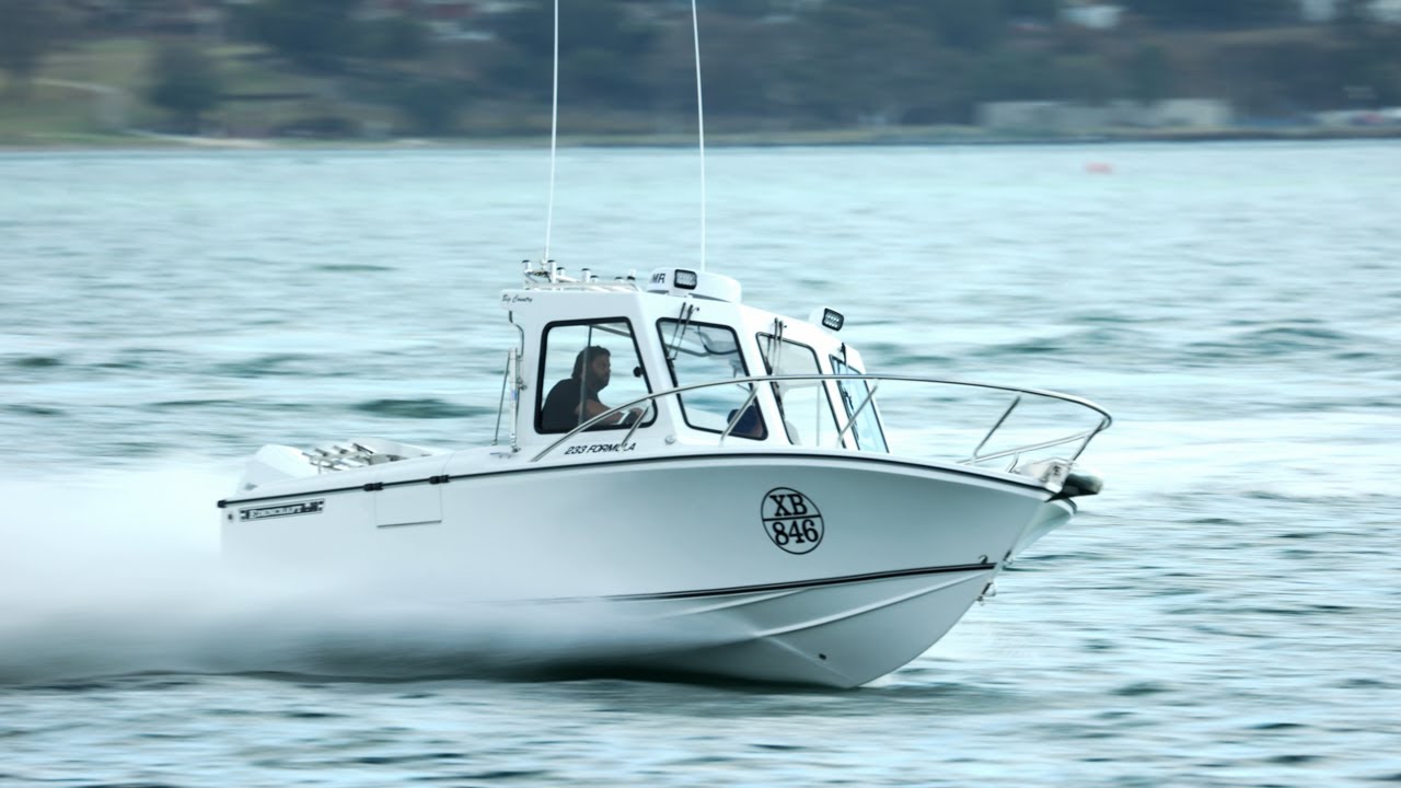 Meet the New Era of a Legend, BJ's Edencraft 233 Formula