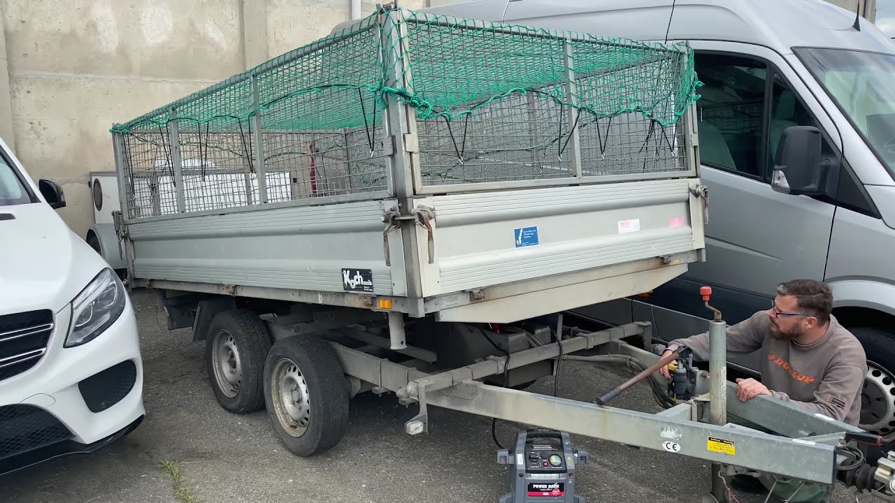 zu versteigern / for auction: Zentralachskippanh&auml;nger Unsinn FZTechnik, Typ: UDK 20-30