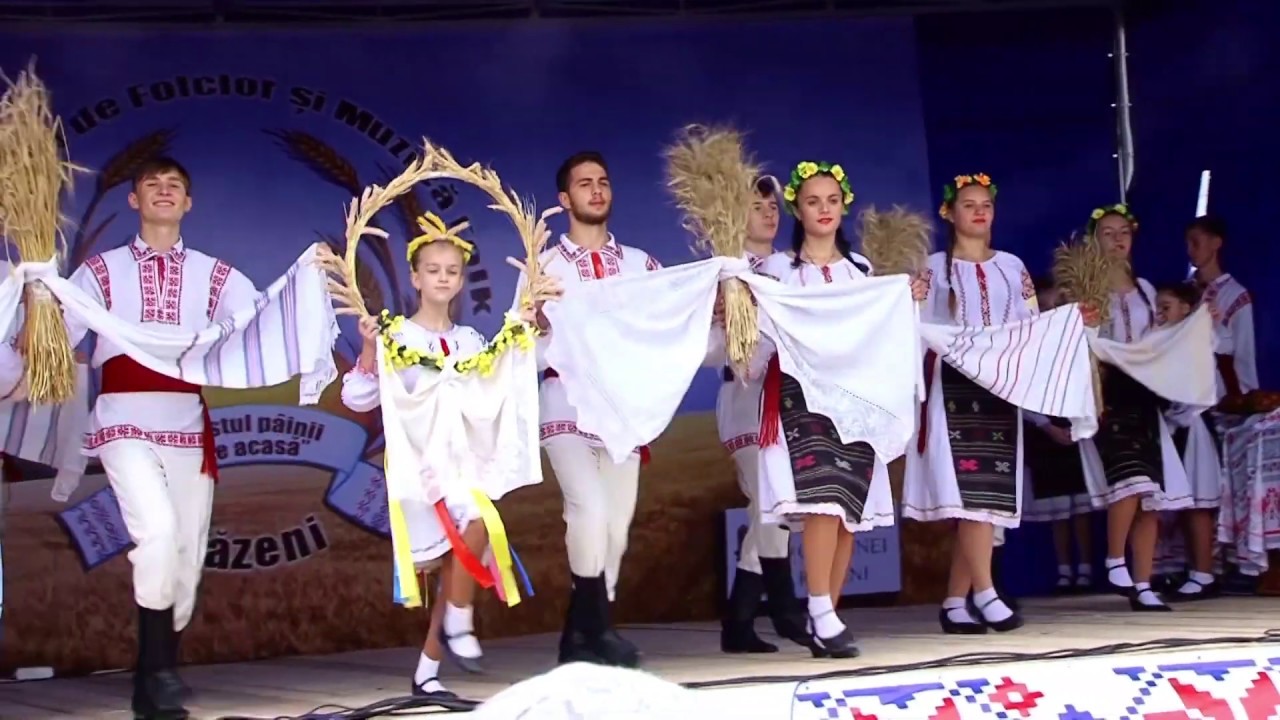 Studioul artistic ,,Mlădița”,  ,,Cununița grâului”