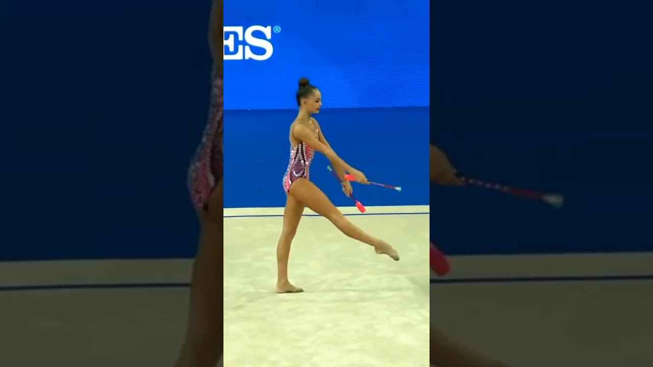 Арина Аверина бухалки