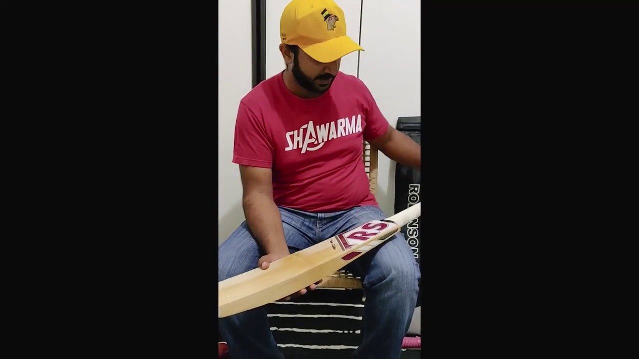 Cricket Critic RS Custom Butterfly bat Review