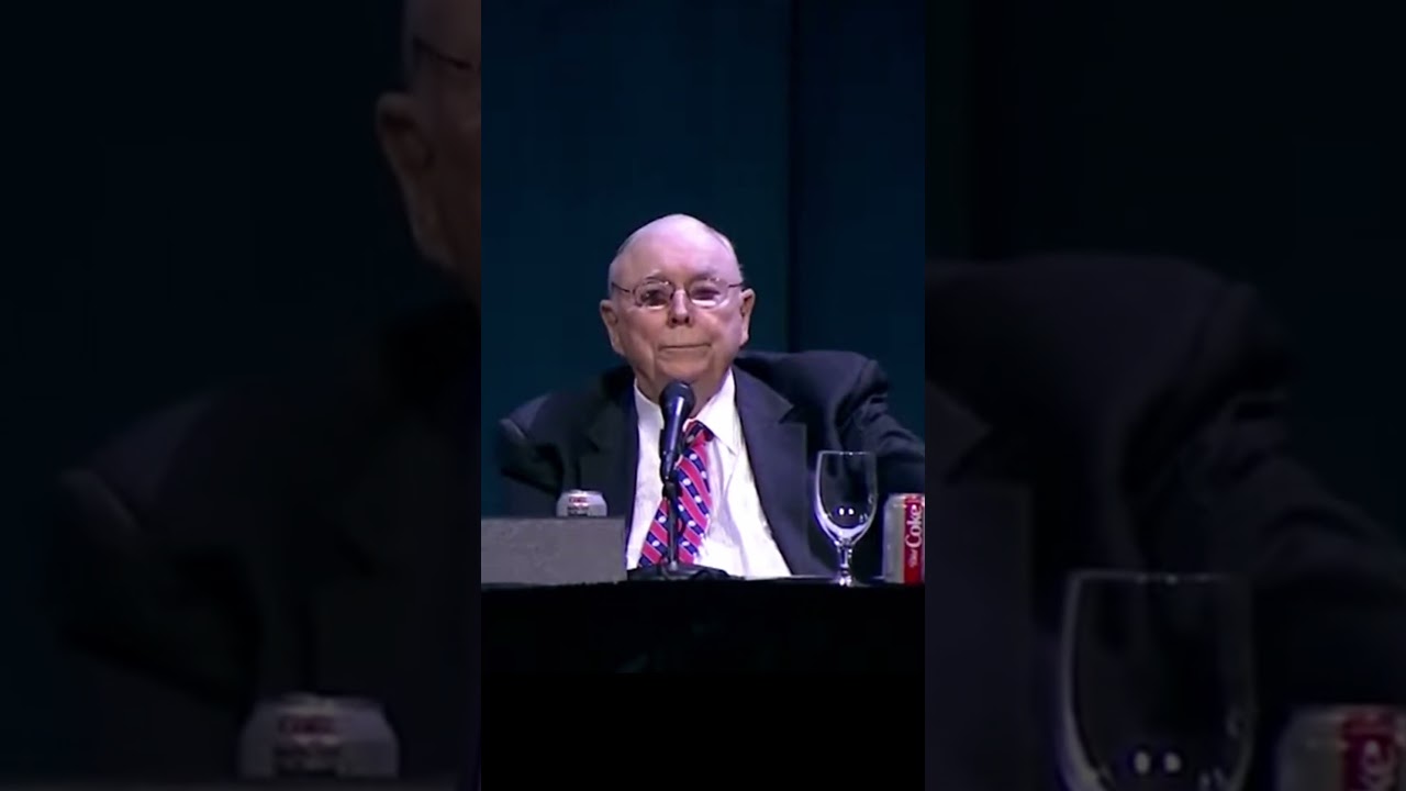 Charlie Munger reveals why he never bought war bonds!