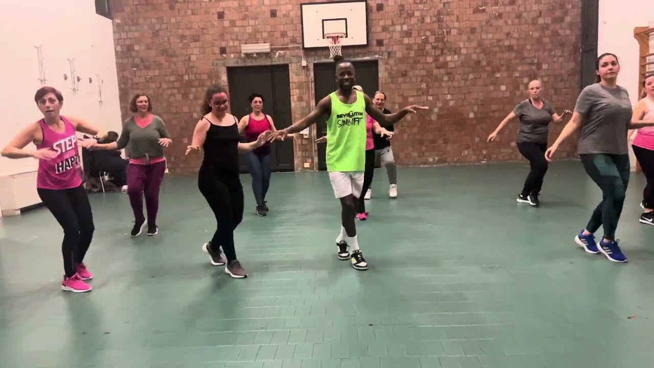 Essa mina é louca [ Jerry du Brasil ] Anitta & Jhama