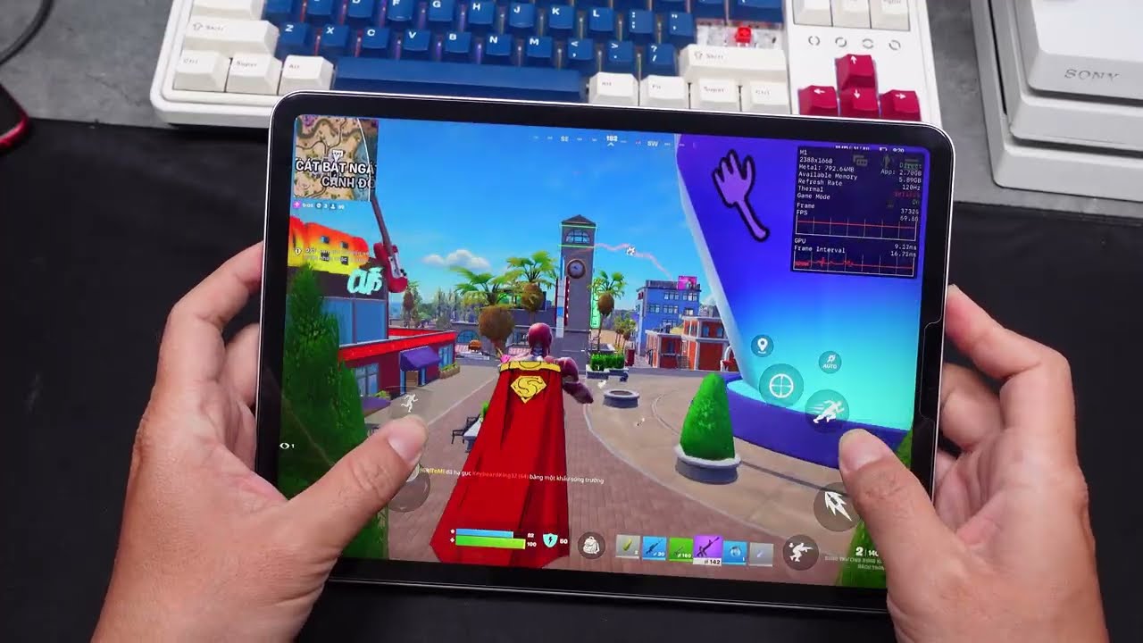 Fortnite – South Park on iOS - iPad Pro | Gaming Test