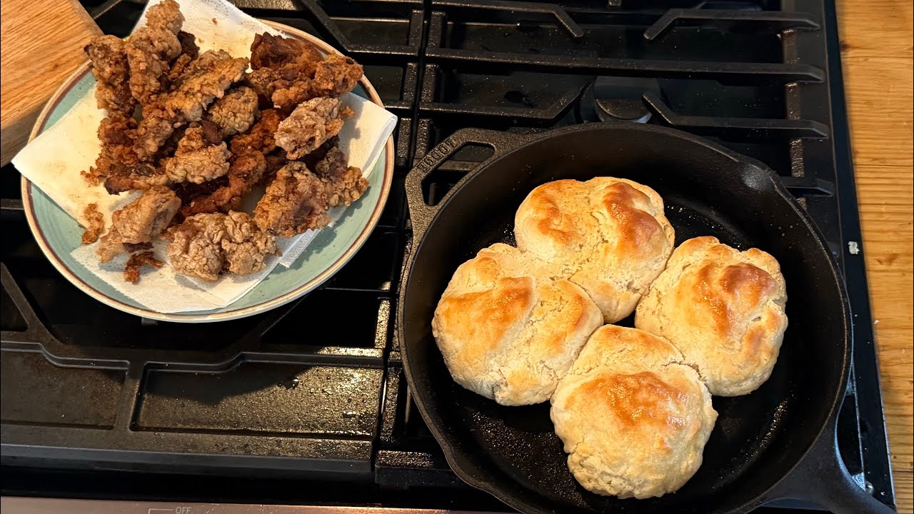  FRIED DEER BACKSTRAP AND HOMEMADE BISCUITS ( step by step )