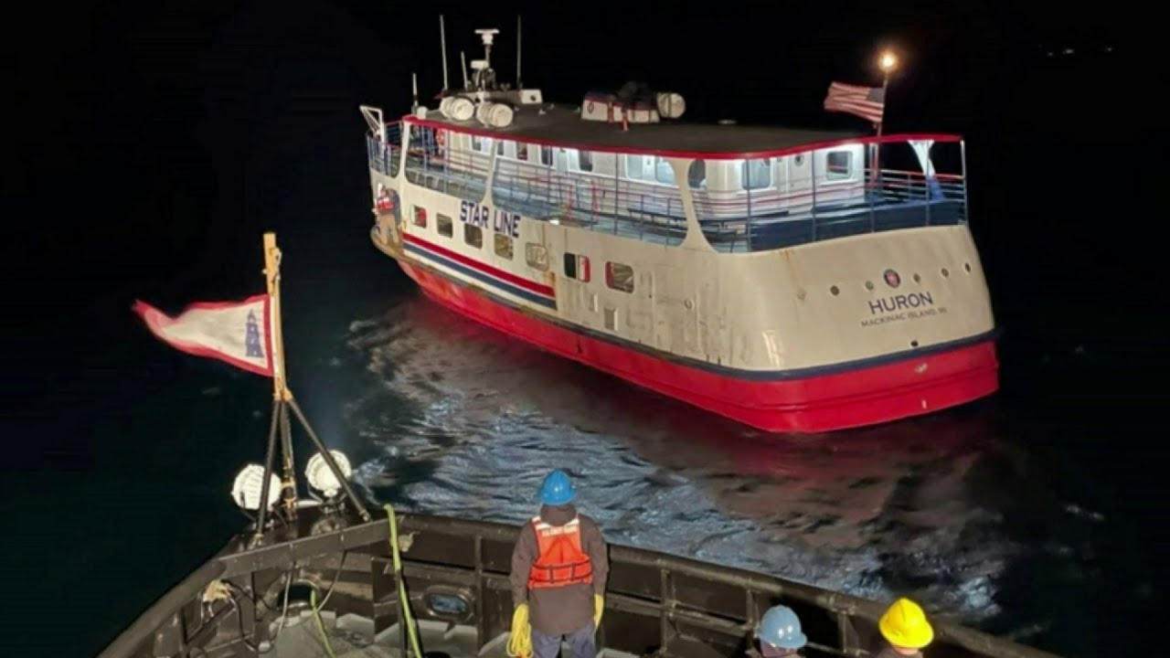 Over 100 rescued from stranded ferry in Mackinac Straits