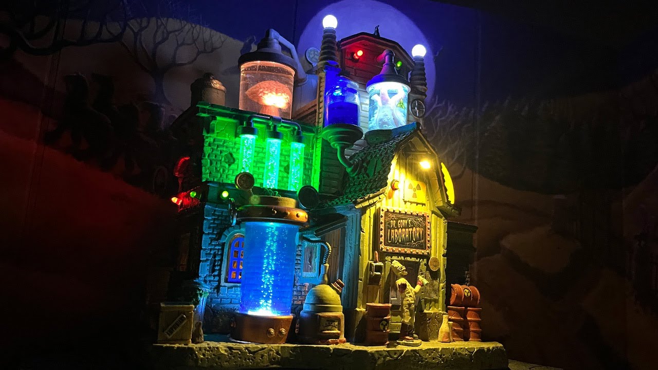 Dr Gory's Laboratory - NEW for 2022 Lemax Spooky Town Review