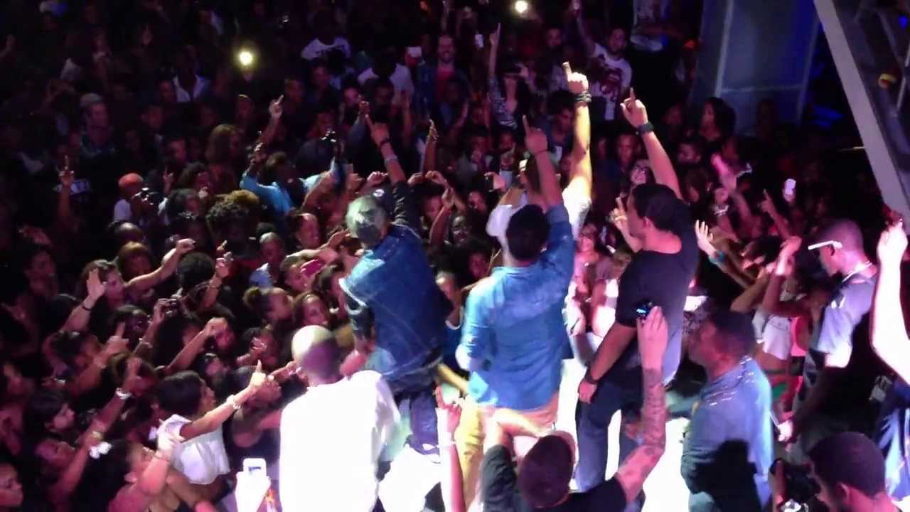 Djodje um segundo discoteca Luanda