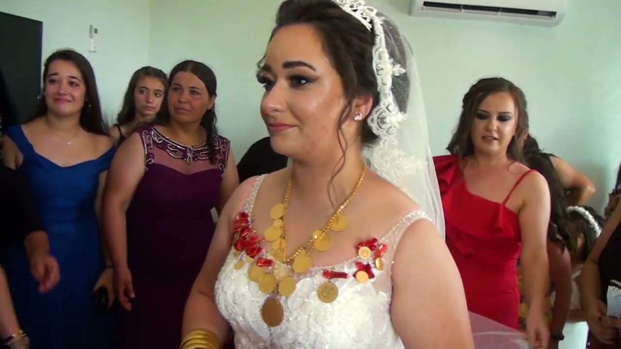 BURCU İLE HACI KUREYŞ) GELİNİ EVDEN ÇIKARKEN GÖZ YAŞINA BOĞULDU Çepni miseyri