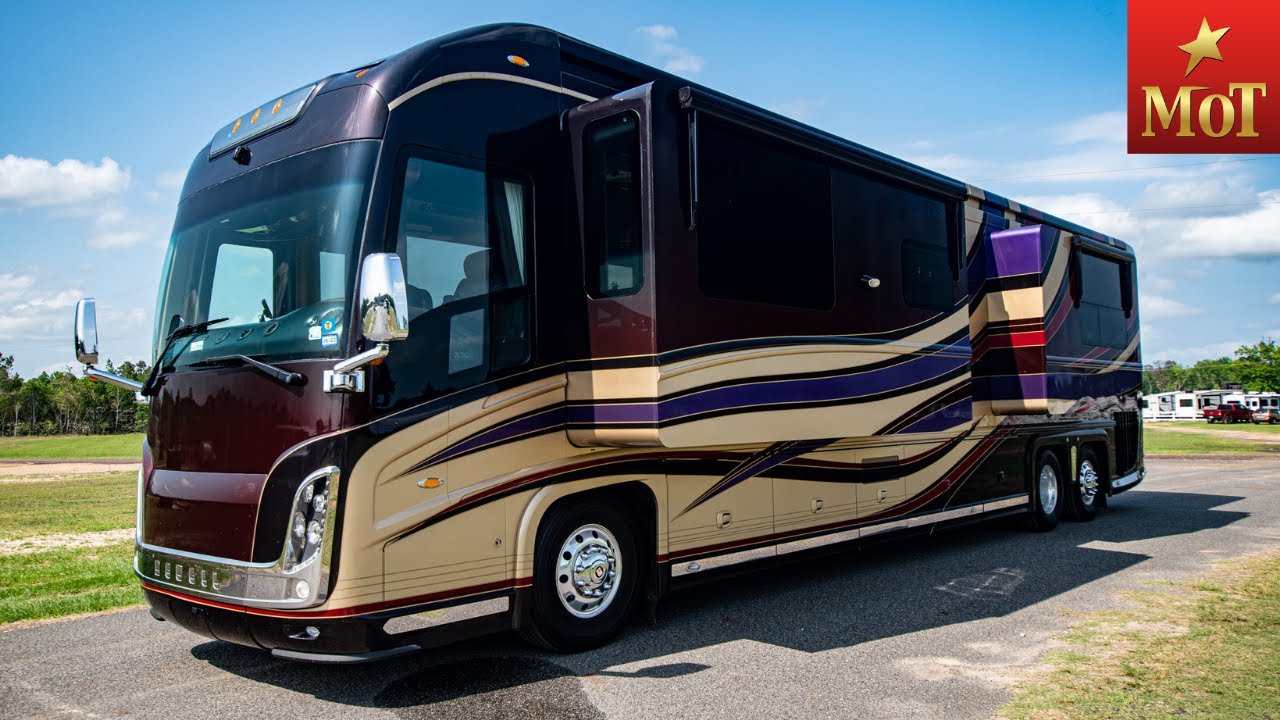 Motorhomes of Texas 2012 Newell C2768