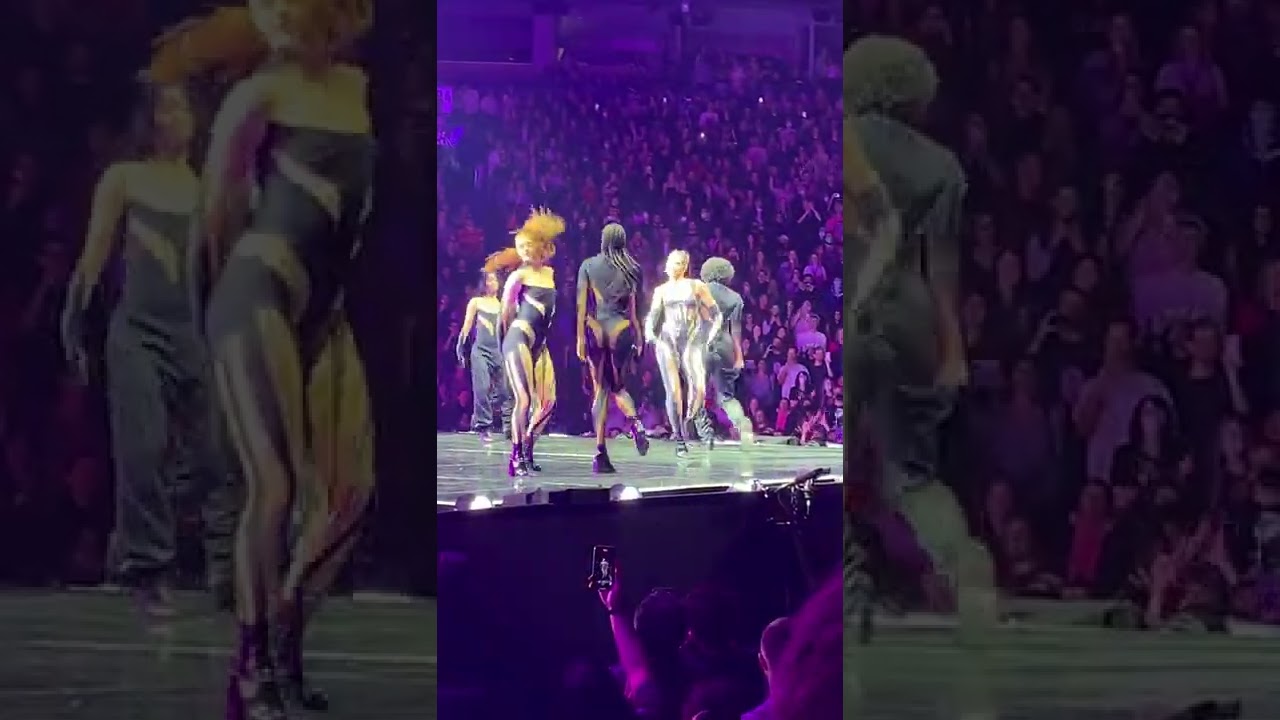 Don’t start now Dua Lipa Vancouver B.C