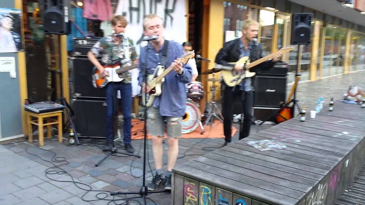 Chuckamuck - Rock 'n' Roll Suicide (David Bowie Cover live)