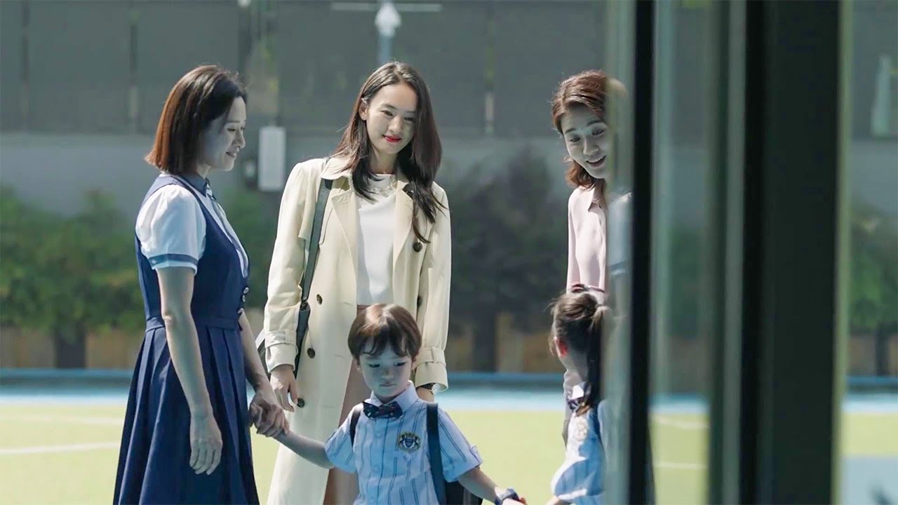 Сначала она меня презирала, но, узнав мой домашний адрес, посмотрела на меня новыми глазами