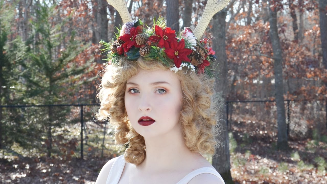Holiday Crown With Antlers - Tutorial