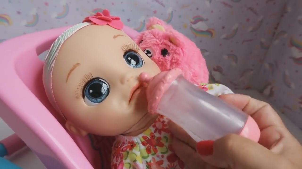 É O PRIMEIRO DIA DA CRECHE DA BUBU E BABY ALIVE AMANDINHA ANDANDO DE CARRINHO