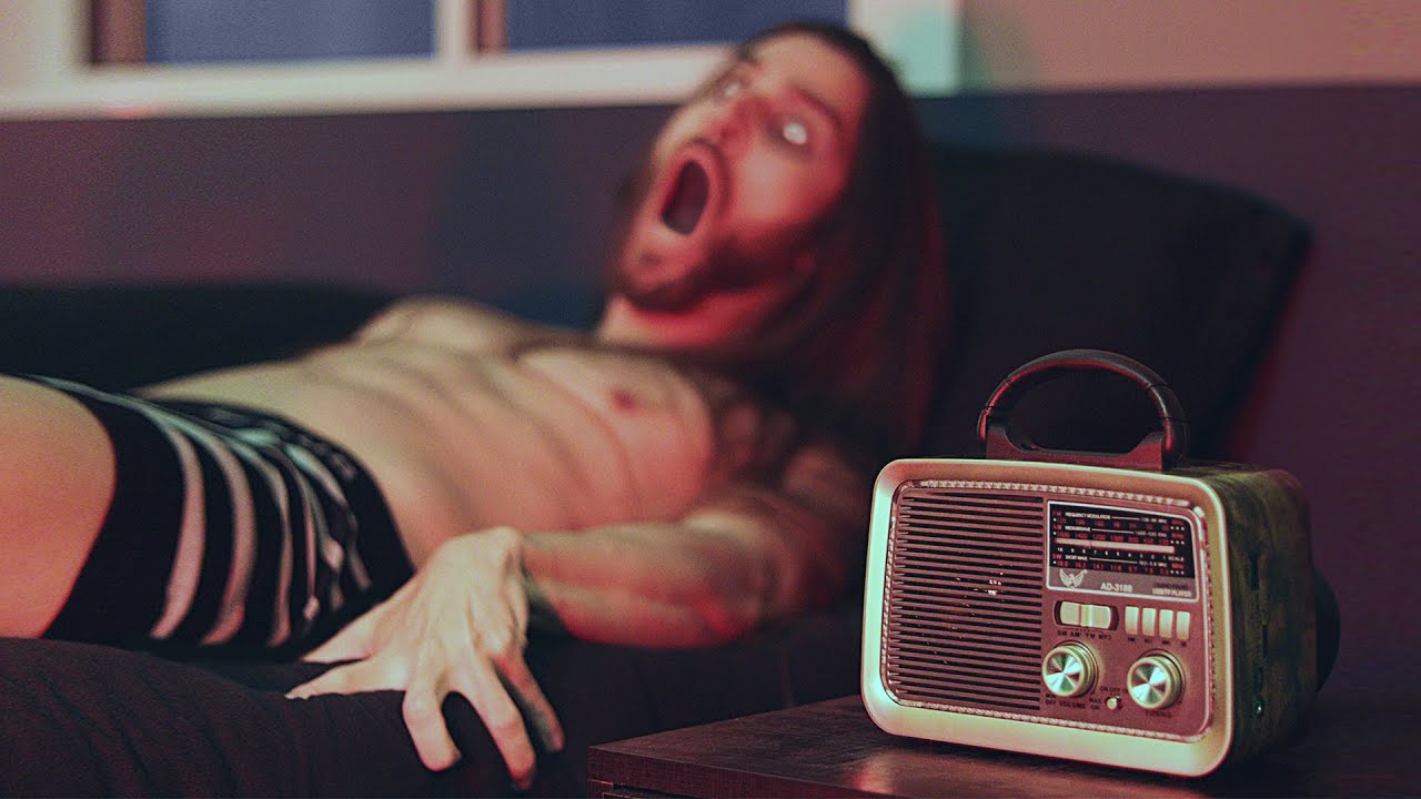 FIZ O RITUAL DO RÁDIO DIMENSIONAL