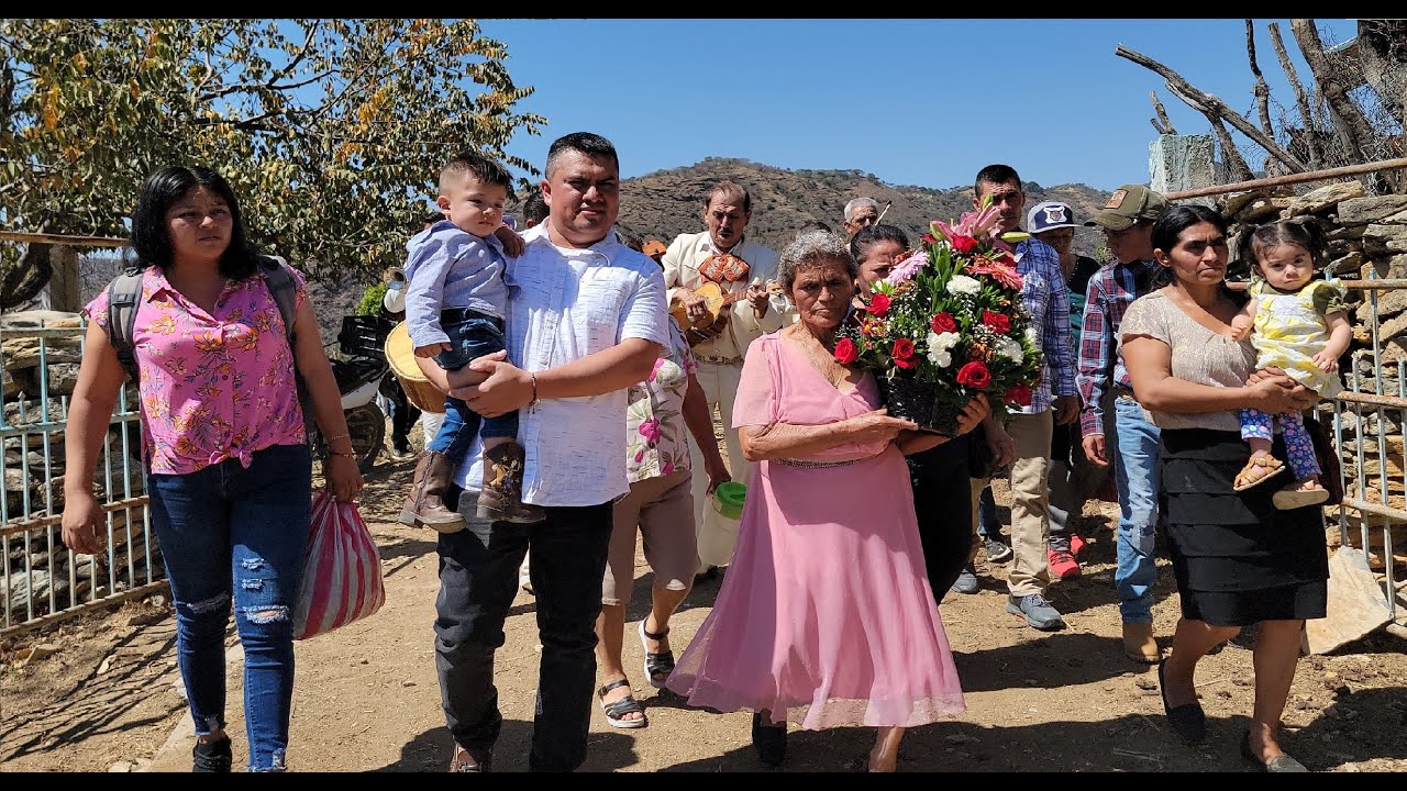 Felicidades Sra. Petra Urióstegui Mayida las Ceibas Gro.