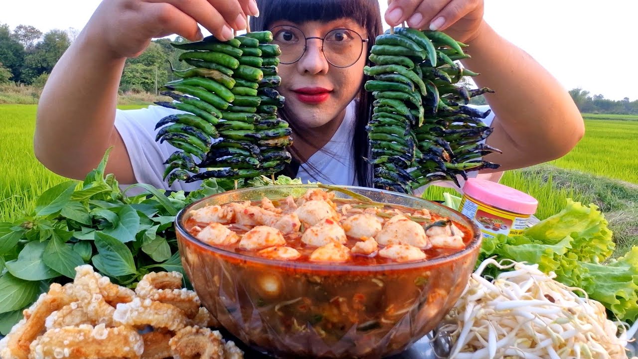 ก๋วยเตี๋ยวน้ำตกหมู แซบอีหลีจ้า