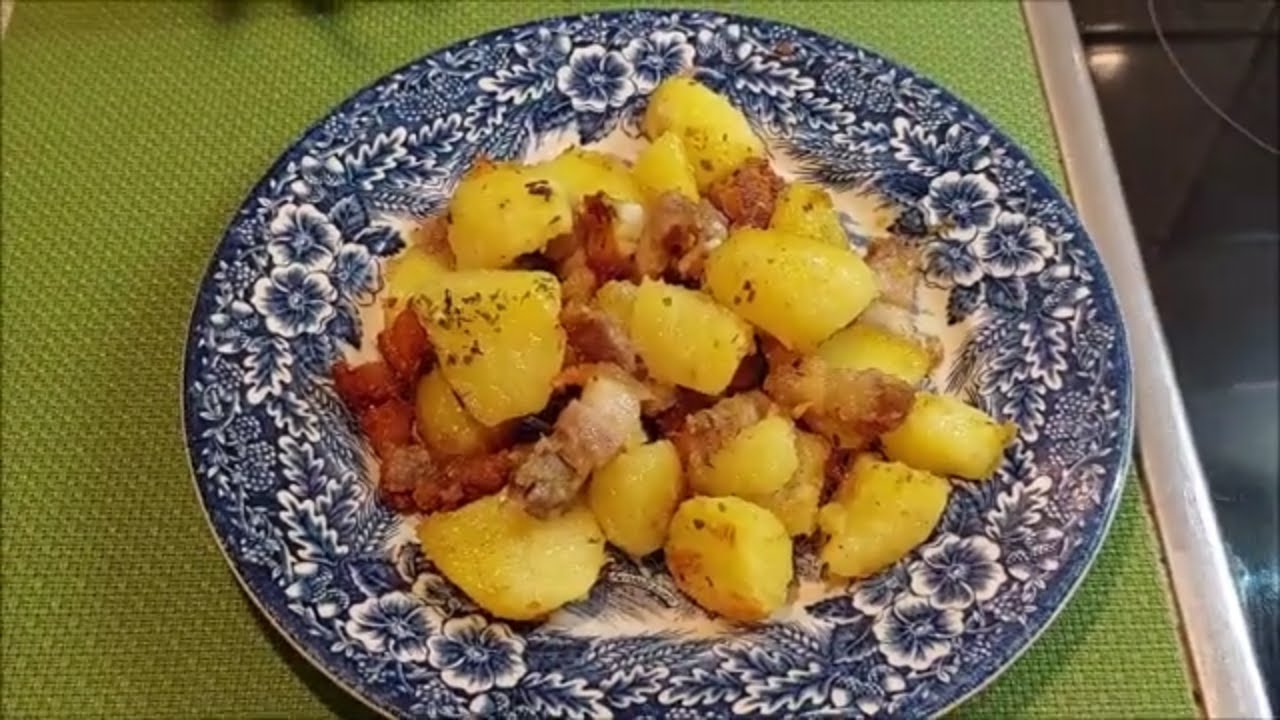Kako napraviti domaći krompir sa slaninom /// Zapečeni krompir sa slaninom ✅ (Dragina kuhinja)