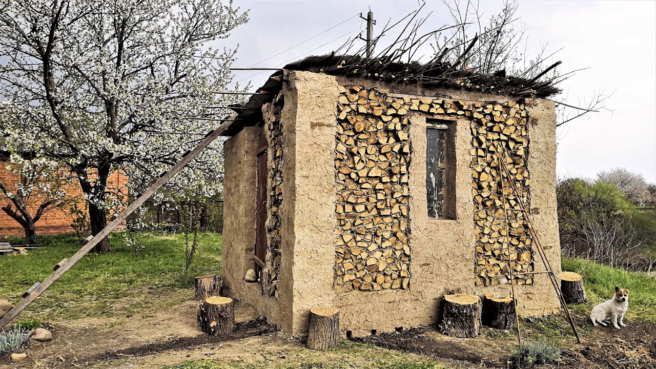 Построили Баньку из чурки и глины! :)  Полная версия