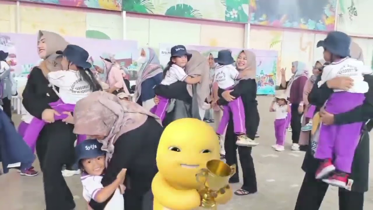 KB ANGGREK MANYAR GRESIK