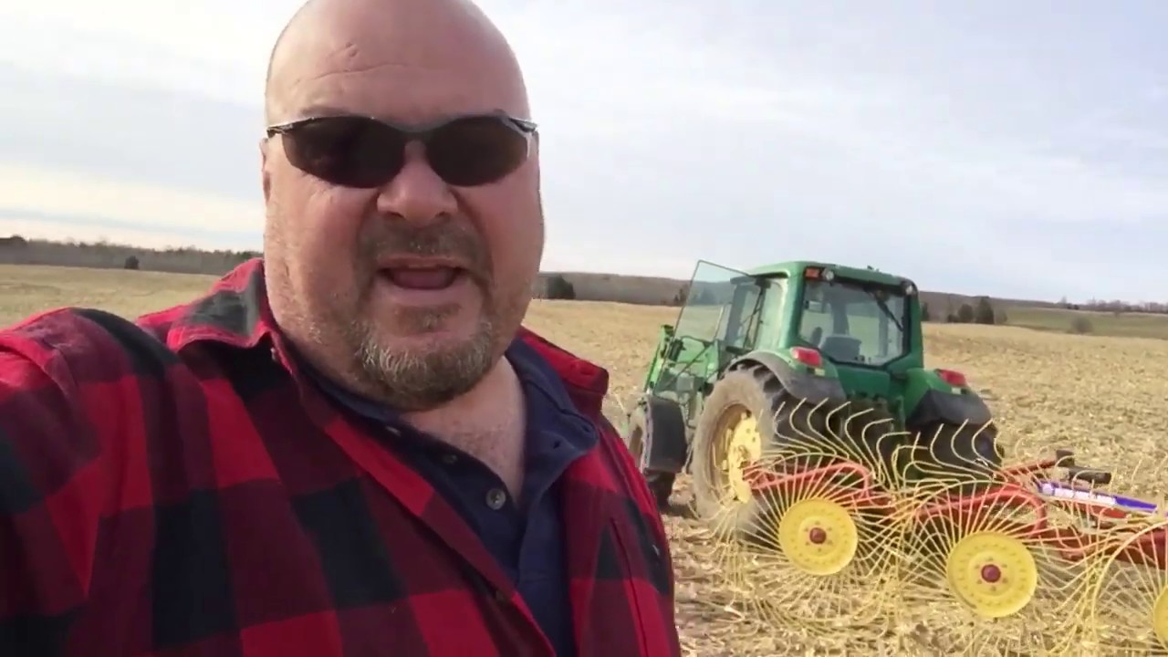 Round Baling Corn Stalks Series (Raking)!!!