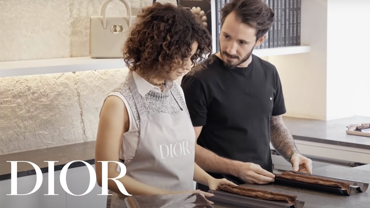 Lena Situations Bakes Cédric Grolet’s Saint-Honoré Yule log