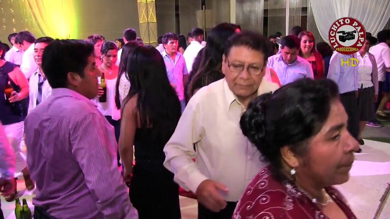 HUAYLASH 2018 CON LOS CARAMELOS DEL PERU