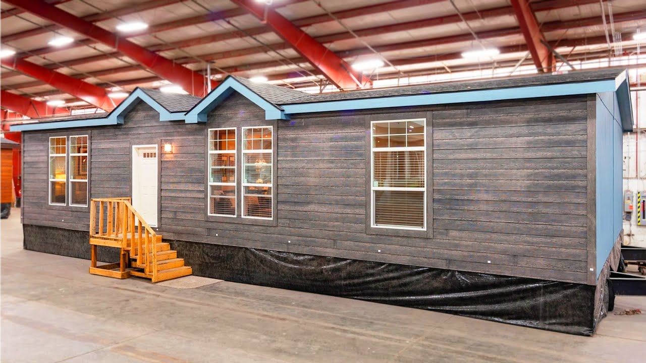 Amazing Rustic Hidden Creek HC6563P XL Manufactured Home from Champion Homes