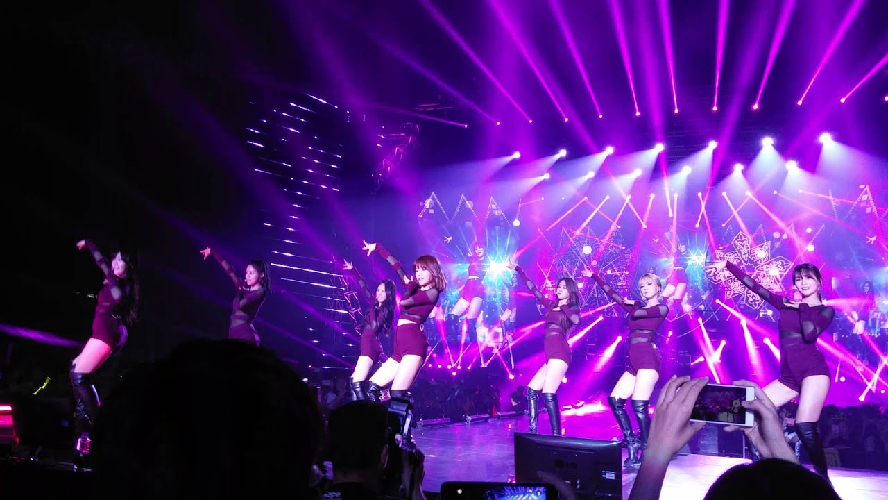 150517 AOA - 사뿐사뿐(Like a Cat) FNCkingdom HONG KONG 1080P