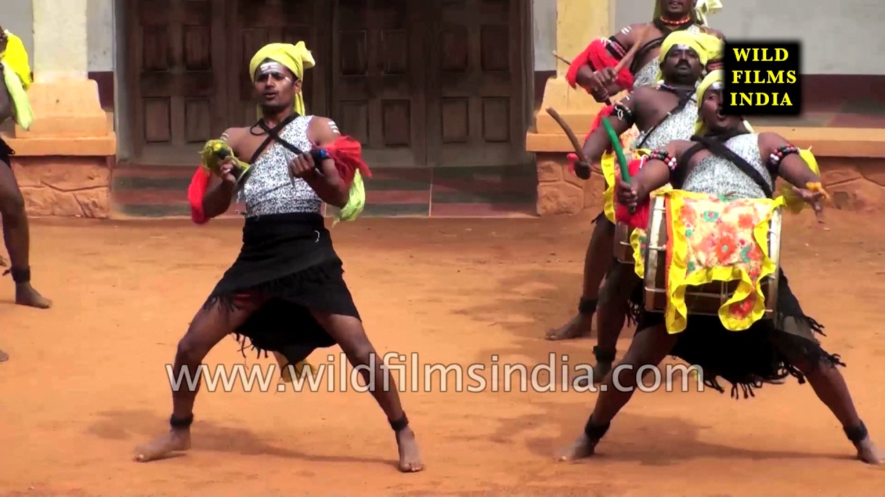 Dollu Kunitha - Folk dance of Karnataka